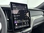 Volvo XC60 T8 Ultra Dark Executive Edition Alarm|Extra getint glas|Gelamineerde zijruiten|Sierpaneel Metal Mesh