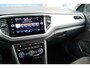 Volkswagen T-Roc 1.0 TSI Style | Trekhaak | Navigatie | Carplay/Android Auto | Climate Control | Adaptive Cruise