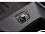 Volkswagen ID.3 Neo Style 79 kWh 231PK / 170kW, LED Matrix (IQ.Light), 360° rondomzichtcamera (Area View), high end audio Harman Kardon, verwarmbare voorstoelen met massagefunctie, Keyless Entry & Go, achteruitrijcamera (Rear View), voorstoelen elektrisch verstelbaar met geheugen, head-up display, dodehoekdetectie (Side Assist), autonome parkeerfuctie (Park Assist), 20'' LMV 'Zwickau', elektrisch verstel-, verwarm- en inklapbare buitenspiegels etc.