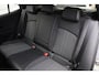 Volkswagen ID.3 Neo Style 79 kWh 231PK / 170kW, LED Matrix (IQ.Light), 360° rondomzichtcamera (Area View), high end audio Harman Kardon, verwarmbare voorstoelen met massagefunctie, Keyless Entry & Go, achteruitrijcamera (Rear View), voorstoelen elektrisch verstelbaar met geheugen, head-up display, dodehoekdetectie (Side Assist), autonome parkeerfuctie (Park Assist), 20'' LMV 'Zwickau', elektrisch verstel-, verwarm- en inklapbare buitenspiegels etc.