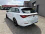 CUPRA Leon Sportstourer 1.4 e-Hybrid Essential ACC Carplay Stoelverwarming Stuurwielverwarming 18 Inch Achteruitrijcamera