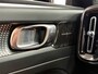 Volvo XC40 1.5 T5 Recharge R-Design | H/K Premium Sound | Pano | Trekhaak | Licht Pakket | Parkeerassist Pakket | Winter Pakket |