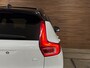 Volvo XC40 1.5 T5 Recharge R-Design | H/K Premium Sound | Pano | Trekhaak | Licht Pakket | Parkeerassist Pakket | Winter Pakket |