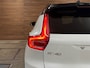 Volvo XC40 1.5 T5 Recharge R-Design | H/K Premium Sound | Pano | Trekhaak | Licht Pakket | Parkeerassist Pakket | Winter Pakket |