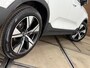 Volvo XC40 1.5 T5 Recharge R-Design | H/K Premium Sound | Pano | Trekhaak | Licht Pakket | Parkeerassist Pakket | Winter Pakket |