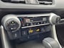 Toyota RAV4 2.5 Hybrid AWD Black Edition | TREKHAAK | JBL AUDIO | CAMERA | NAVIGATIE | STOELVERWARMING | ELEKTRISCHE STOELVERSTELLING