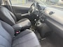 Mazda 2 1.3 GT-L 5DRS| ELEC RAMEN| AIRCO| BEDIENBAAR STUUR| RADIO CD-SPELER