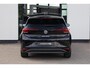 Volkswagen ID.3 Neo Life 50 kWh 170PK / 125kW Achteruitrijcamera, Apple Carplay & Android Auto, dodehoekdetectie (Side Assist), navigatie, verwarmbare voorstoelen, verwarmbaar multifunctioneel lederen stuurwiel, steunhaak voor fietsendrager, 19'' LMV 'Wellington', parkeersensoren voor en achter (PDC), elektrisch verstel-, verwarm- en inklapbare buitenspiegels etc.