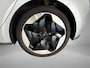 Volkswagen ID.3 Limited Edition 52 kWh Parkeerhulp voor + achter · 20" lichtmetalen velgen · Lane Asist · Climatronic