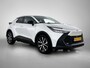 Toyota C-HR / C-HR+ 2.0 Plug-in Hybrid 220 Dynamic | NL dealeronderhouden | stoel+Stuurverwarming | Dodehoek detectie | Parkeersensoren voor+achter |