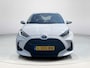 Toyota Yaris 1.5 Hybrid Dynamic | Parkeersensoren achter | Carplay | Licht metalen velgen | LED koplampen |