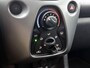 Toyota Aygo 1.0 VVT-i x-play limited | NL dealeronderhouden |