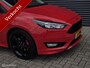 Ford Focus 1.5 Red Edition ST LINE / PDC / NAP