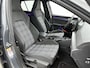 Volkswagen Golf 1.5 eHybrid GTE 272 PK| Origineel Nederlands | 1e Eigenaar | Navigatie | Achteruitrijcamera | Stoelverwarming | Stuurwielverwarming | Black Style