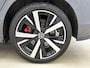 Volkswagen Golf 1.5 eHybrid GTE 272 PK| Origineel Nederlands | 1e Eigenaar | Navigatie | Achteruitrijcamera | Stoelverwarming | Stuurwielverwarming | Black Style