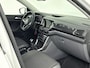 Volkswagen T-Cross 1.0 TSI Style Airco | Cruise Control | Dakrails | Lederen Stuurwiel | Lichtmetalen Velgen | Parkeersensor Voor en Achter | Stuurwiel Multifunctioneel | Bluetooth | Navigatiesysteem | R-Line Exterieur