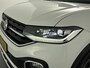 Volkswagen T-Cross 1.0 TSI Style Airco | Cruise Control | Dakrails | Lederen Stuurwiel | Lichtmetalen Velgen | Parkeersensor Voor en Achter | Stuurwiel Multifunctioneel | Bluetooth | Navigatiesysteem | R-Line Exterieur