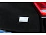 Volvo XC40 T4 AUT7 211PK Recharge Inscription Expression, Standkachel met timer, Stoel- & stuurwielverwarming, Verwarmbare voorruit, 2-zone Climate Control, Cruise Control met Speed Limiter, Park Assist voor & achter met camera, 18" Lichtmetalen velgen, Extra getint glas achter
