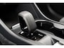 Volvo XC40 T4 AUT7 211PK Recharge Inscription Expression, Standkachel met timer, Stoel- & stuurwielverwarming, Verwarmbare voorruit, 2-zone Climate Control, Cruise Control met Speed Limiter, Park Assist voor & achter met camera, 18" Lichtmetalen velgen, Extra getint glas achter