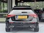 Mercedes-Benz A-klasse 180 AMG Line Automaat 136PK | Night Pakket | Panoramadak | Dodehoekdetectie | Burmester | Sfeerverlichting | Comfortstoelen