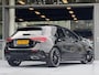 Mercedes-Benz A-klasse 180 AMG Line Automaat 136PK | Night Pakket | Panoramadak | Dodehoekdetectie | Burmester | Sfeerverlichting | Comfortstoelen