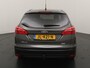 Ford Focus Wagon EcoBoost 125 pk Titanium | Trekhaak | Voorruitverw. | Navi | Clima | Cruise | 17" | Keyless entry