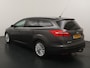 Ford Focus Wagon EcoBoost 125 pk Titanium | Trekhaak | Voorruitverw. | Navi | Clima | Cruise | 17" | Keyless entry