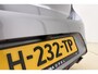 Opel Corsa 1.2 GS Line Parkeersensoren / Cruise control / Stuurbediening / Sportstoelen / Navigatie / Lane-assist / Apple of Aindroid carplay / Stuurversnellingen