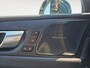 Volvo XC60 2.0 T8 Plug-in hybrid AWD Ultra Black Edition | Trekhaak | Stoelventilatie | Harman/Kardon | Head-up Display |