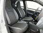 Toyota Aygo X 1.0 VVT-i S-CVT Play | BTW voertuig | Apple CarPlay/Android Auto | Cruise Control Adaptive | Airco | Achteruitrijcamera Rijklaar