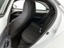 Toyota Aygo X 1.0 VVT-i S-CVT Play | BTW voertuig | Apple CarPlay/Android Auto | Cruise Control Adaptive | Airco | Achteruitrijcamera Rijklaar