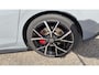 Volkswagen Golf 2.0 TSI GTI Clubsport | 300 PK | Automaat | Stoel en Stuurverwarming | Panorama Schuif/Kantel Dak | IQ-Light | Nürburgring Sport | Carplay / Android Auto