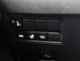 Toyota Yaris Cross 1.5 Hybrid 115 Dynamic Comfort Pack | BTW voertuig | Dodehoek detectie | Stoel+stuurverwarming | Parkeersensoren voor+achter | Draadloze telefoonlader | Apple CarPlay/Android Auto | Cruise Control Adaptive | Achteruitrijcamera