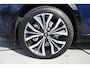 Renault Espace E-Tech full hybrid 200 iconic | 5 PERSOONS | 360 CAMERA | PANORAMADAK | HARMAN/KARDON | STUUR/STOELVERWARMING | NAVI | ALL-SEASON | HUD | LEDER | ADAPT. CRUISE CONTROL | CLIMATE CONTROL | PDC | LMV