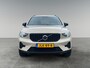 Volvo XC40 2.0 B4 Plus Dark