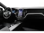 Volvo XC60 T6 Plug-in hybrid R-Design | Panoramadak | Head-Up | Trekhaak | ACC | Harman/Kardon | Stoel+Stuurverwarming | 21 Inch