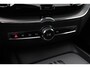 Volvo XC60 T6 Plug-in hybrid R-Design | Panoramadak | Head-Up | Trekhaak | ACC | Harman/Kardon | Stoel+Stuurverwarming | 21 Inch