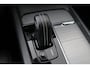 Volvo XC60 T6 Plug-in hybrid R-Design | Panoramadak | Head-Up | Trekhaak | ACC | Harman/Kardon | Stoel+Stuurverwarming | 21 Inch
