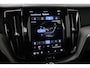 Volvo XC60 T6 Plug-in hybrid R-Design | Panoramadak | Head-Up | Trekhaak | ACC | Harman/Kardon | Stoel+Stuurverwarming | 21 Inch