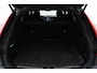 Volvo XC60 T6 Plug-in hybrid R-Design | Panoramadak | Head-Up | Trekhaak | ACC | Harman/Kardon | Stoel+Stuurverwarming | 21 Inch