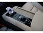 Volvo XC90 T8 406PK AWD Ultra Dark Executive B&W | 22" | Luchtvering | Massage/ventilatie | Gelamineerd glas