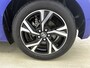 Toyota Yaris 1.5 Hybrid 115 Dynamic Comfort Pack | BTW voertuig | Dealer Onderhouden | Dodehoek detectie | Stoel+Stuurverwarming | Parkeersensoren voor+achter | Draadloze telefoonlader | Apple CarPlay/Android Auto |