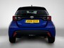 Toyota Yaris 1.5 Hybrid 115 Dynamic Comfort Pack | BTW voertuig | Dealer Onderhouden | Dodehoek detectie | Stoel+Stuurverwarming | Parkeersensoren voor+achter | Draadloze telefoonlader | Apple CarPlay/Android Auto |