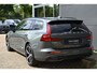 Volvo V60 T6 Plug-in hybrid AWD Plus Dark | Harman Kardon Premium sound | Google Navigatie | BLIS | Adaptieve Cruise Control | Pilot Assist | Stuur-/Stoelverwarming | Elektrisch verstelbare stoelen voor met memory | Parkeercamera | 19 inch Lichtmetalen velgen |