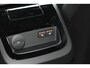 Volvo V60 T6 Plug-in hybrid AWD Plus Dark | Harman Kardon Premium sound | Google Navigatie | BLIS | Adaptieve Cruise Control | Pilot Assist | Stuur-/Stoelverwarming | Elektrisch verstelbare stoelen voor met memory | Parkeercamera | 19 inch Lichtmetalen velgen |