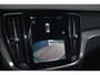Volvo V60 T6 Plug-in hybrid AWD Plus Dark | Harman Kardon Premium sound | Google Navigatie | BLIS | Adaptieve Cruise Control | Pilot Assist | Stuur-/Stoelverwarming | Elektrisch verstelbare stoelen voor met memory | Parkeercamera | 19 inch Lichtmetalen velgen |