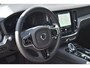 Volvo V60 T6 Plug-in hybrid AWD Plus Dark | Harman Kardon Premium sound | Google Navigatie | BLIS | Adaptieve Cruise Control | Pilot Assist | Stuur-/Stoelverwarming | Elektrisch verstelbare stoelen voor met memory | Parkeercamera | 19 inch Lichtmetalen velgen |