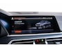 BMW X6 M50i High Executive Panoramadak - Comfortstoelen - CraftedClarity - Akoestische ramen - Comfort Access - Active Cruise Control - Head up - Harman Kardon - Entertainmentsysteem Professional - Zonnescherm achter -