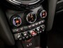 MINI Cooper Mini 1.5 Chili Automaat (PANORAMADAK, GROOT NAVI, CLIMATE, LEDER, STOELVERWARMING, SPORTSTOELEN, GETINT GLAS, PARKEERSENSOREN, LED KOPLAMPEN, NIEUWSTAAT)