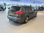 Ford Focus Wagon 1.0 ST-Line | DEALER ONDERHOUDEN | TREKHAAK | VERWARMBARE VOORSTOELEN | NAVIGATIE | VOLLEDIG DEALER ONDERHOUDEN